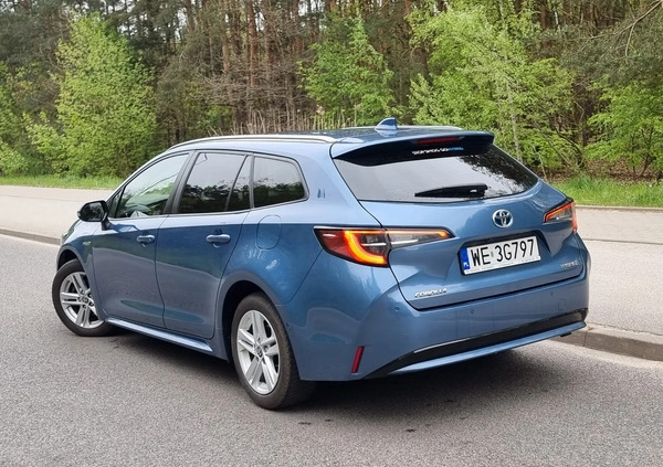 Toyota Corolla cena 82900 przebieg: 144000, rok produkcji 2021 z Kudowa-Zdrój małe 326